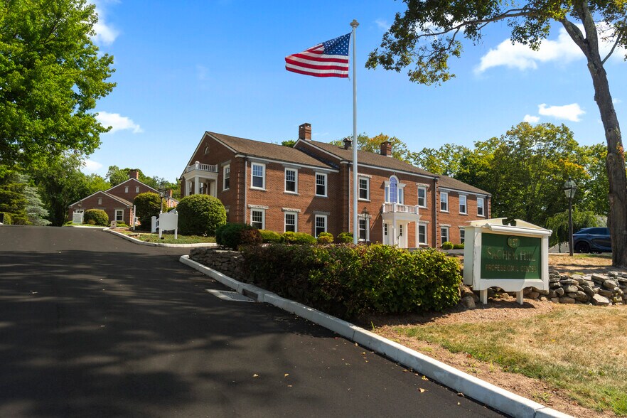 157 Goose Ln, Guilford, CT à louer - Photo de l’immeuble – Image 2 sur 5