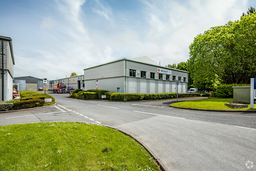 Metcalf Dr, Altham à louer - Photo de l’immeuble – Image 2 sur 2