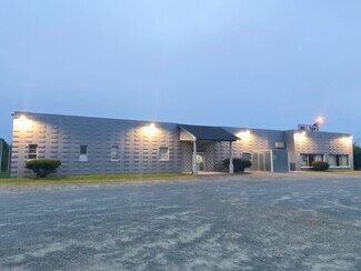 Plus de détails pour 1040 Hansen, Troy, NY - Sports et loisirs à vendre