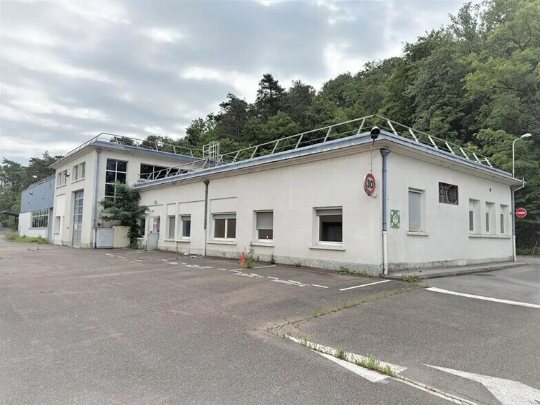Local d'activités dans Besançon à vendre - Photo de l’immeuble – Image 1 sur 18