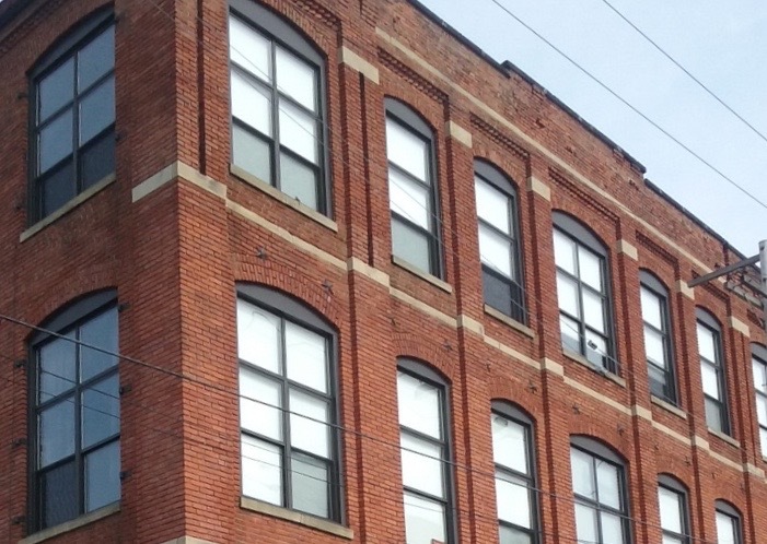 3143 W 33rd St, Cleveland, OH à louer - Photo de l’immeuble – Image 2 sur 27