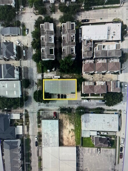 114 W Drew St, Houston, TX à vendre - Photo de l’immeuble – Image 2 sur 16