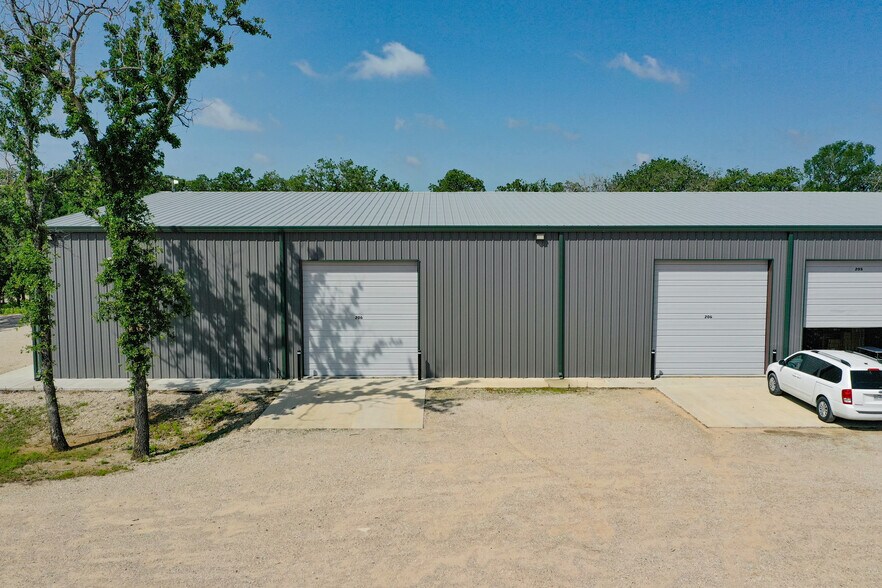 8721 S Interstate 35 W, Alvarado, TX à louer - Photo de l’immeuble – Image 3 sur 7