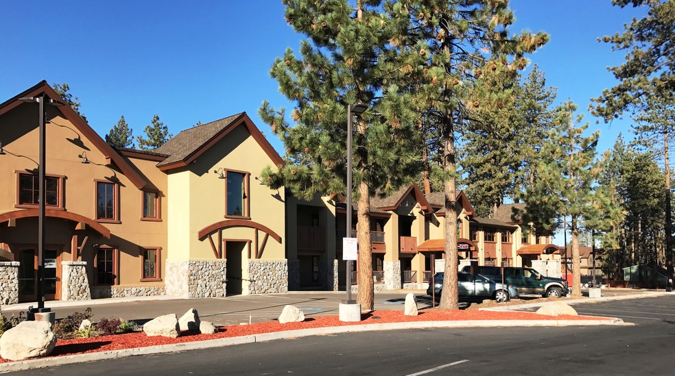 3979 Lake Tahoe Blvd, South Lake Tahoe, CA à louer - Photo de l’immeuble – Image 2 sur 8