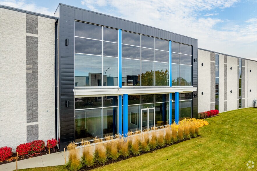 65 Av Liberté, La Prairie, QC à louer - Photo de l’immeuble – Image 3 sur 4