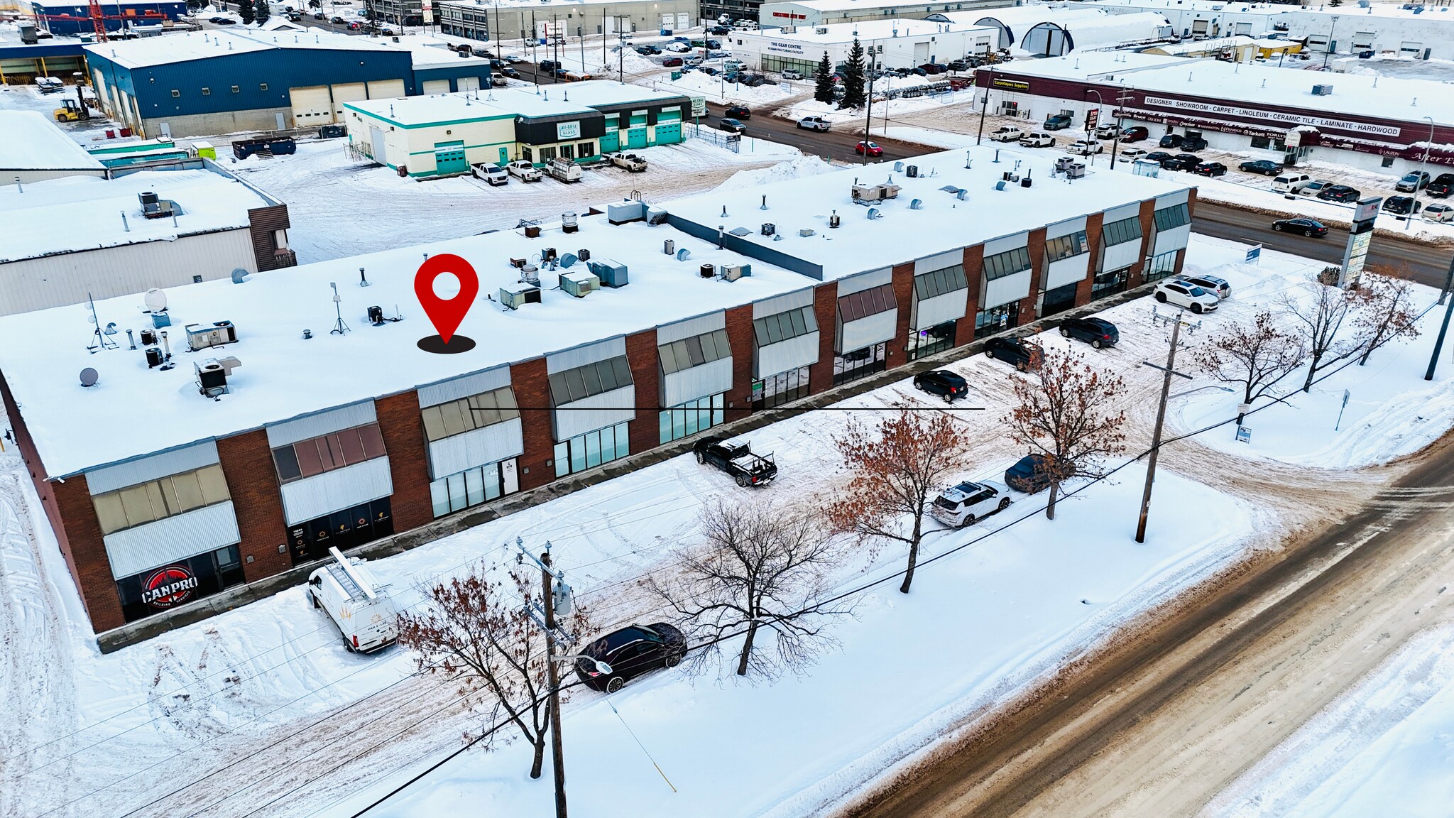 15622 116 Av NW, Edmonton, AB à louer Photo principale– Image 1 sur 19