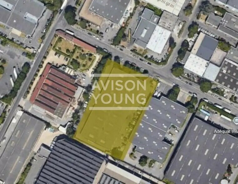 Local d’activités dans Bobigny à louer - Photo de l’immeuble – Image 3 sur 3