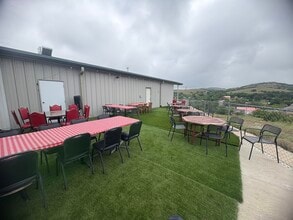 18377 State Highway 49 & 18407 State Highway 49, Medicine Park, OK à vendre Photo intérieure– Image 1 sur 21