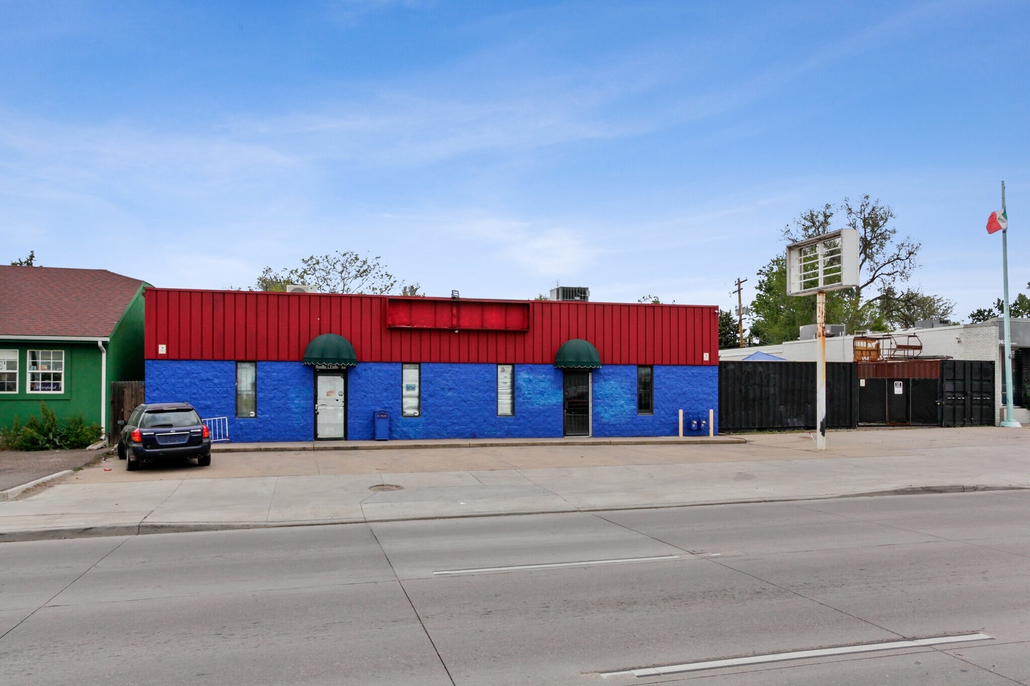 947 Federal Blvd, Denver, CO à vendre Photo principale– Image 1 sur 16