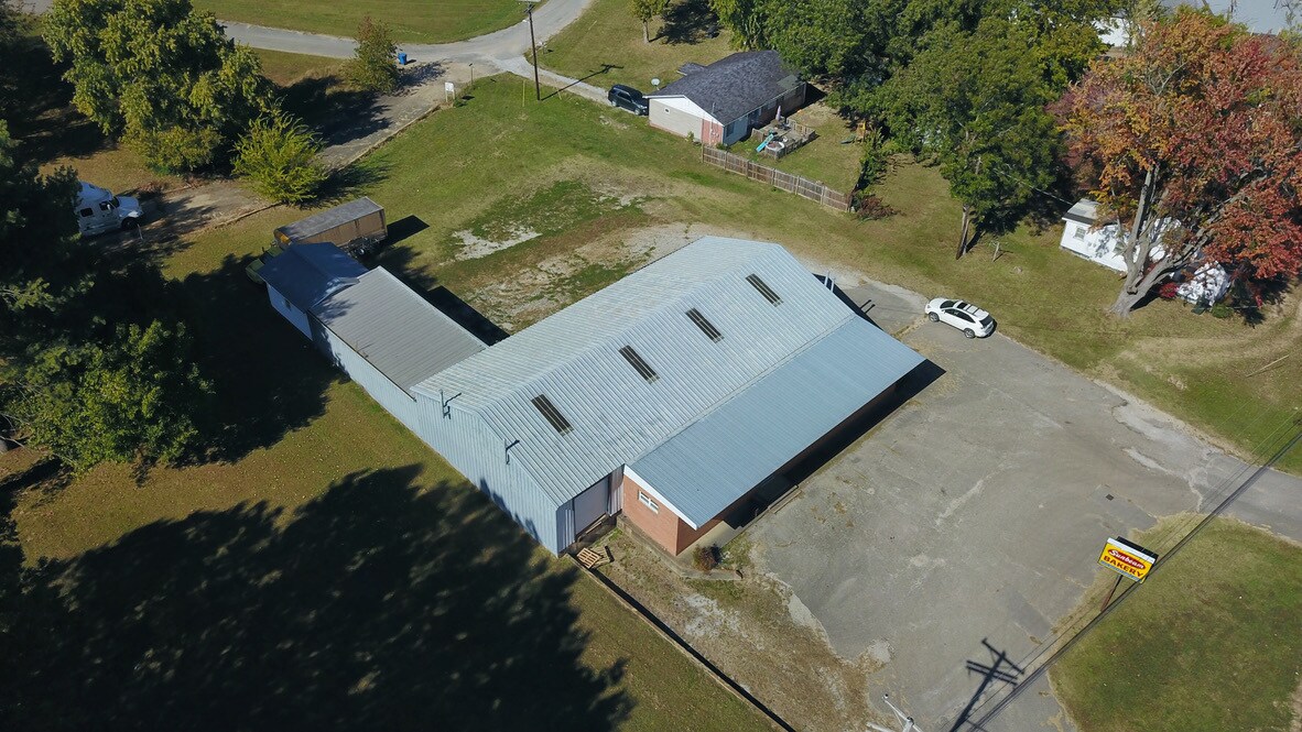 15145 Highland Dr, Mc Kenzie, TN à vendre Photo principale– Image 1 sur 12