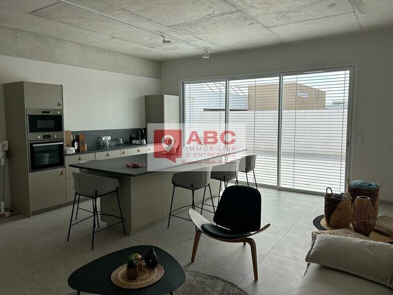Bureau dans Castelnau-le-Lez à vendre - Photo de l’immeuble – Image 1 sur 5