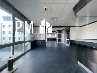 Plus de détails pour Local commercial à louer