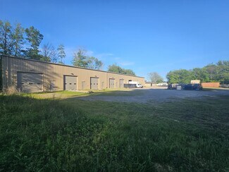 Plus de détails pour 938 Lakewood Farmingdale Rd, Howell, NJ - Local d'activités à louer