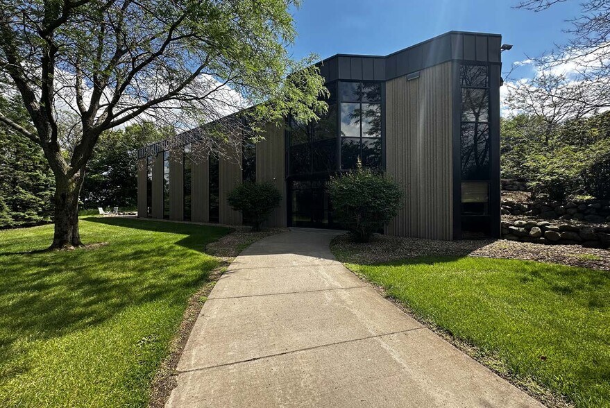 14123 42nd St NE, Saint Michael, MN à louer - Photo de l’immeuble – Image 2 sur 2