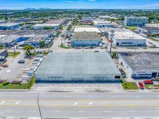 Plus de détails pour 2450-2460 NW 151st St, Miami, FL - Industriel/Logistique à louer