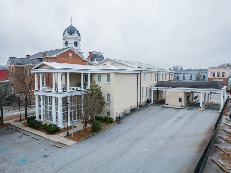 1134 Clark St, Covington, GA à louer - Photo de l’immeuble – Image 2 sur 15