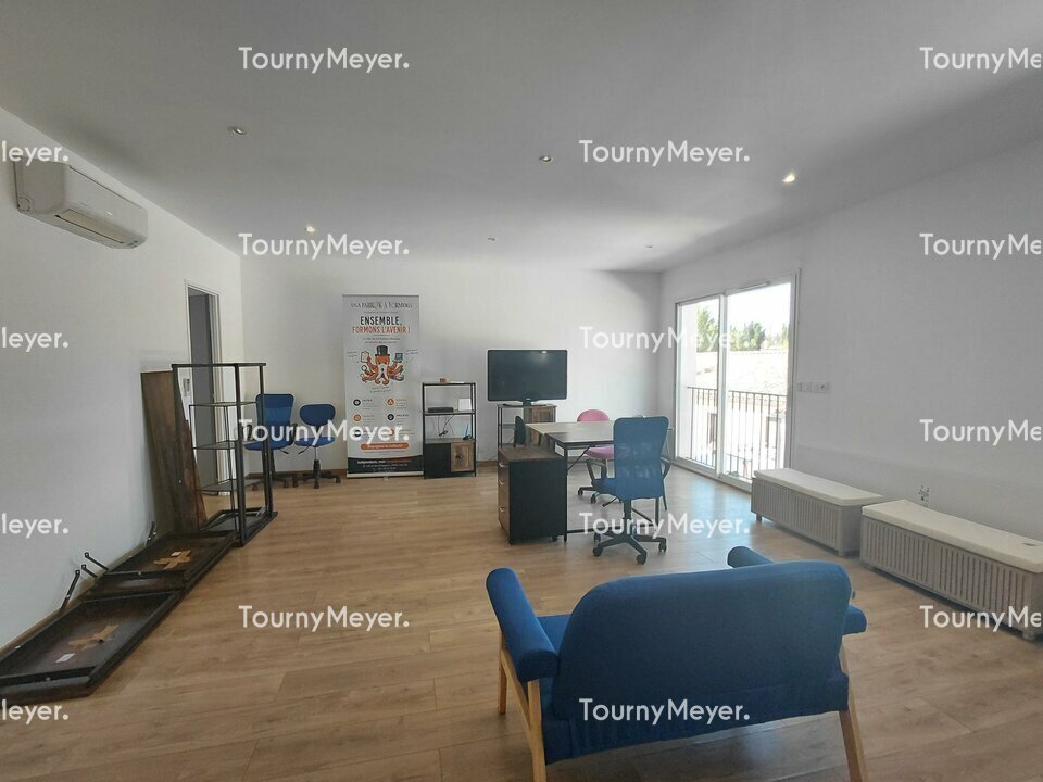 Bureau dans Lunel-Viel à louer Photo intérieure– Image 1 sur 5