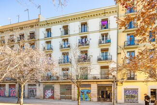 Plus de détails pour Local commercial à louer