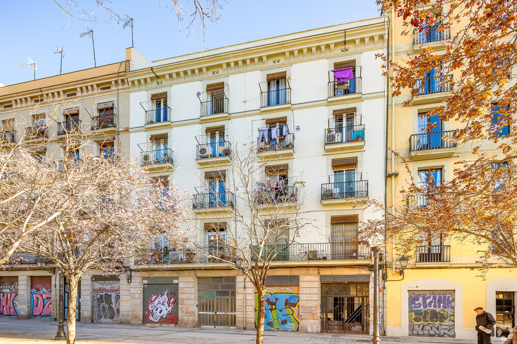 Local commercial dans Barcelone, Barcelona à louer Photo principale– Image 1 sur 4