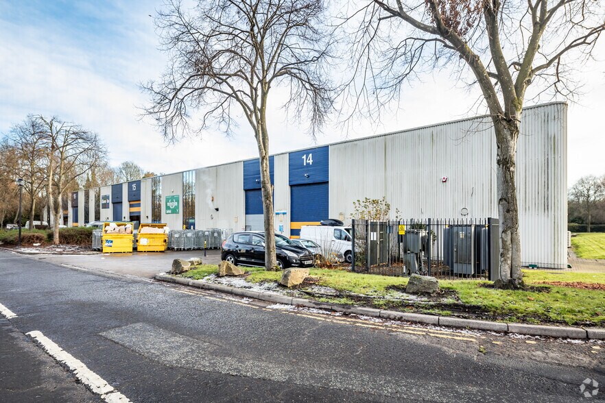 Adlington Ct, Warrington à louer - Photo de l’immeuble – Image 1 sur 8