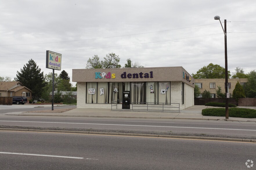 7901 E Colfax Ave, Denver, CO à vendre - Photo de l’immeuble – Image 2 sur 11