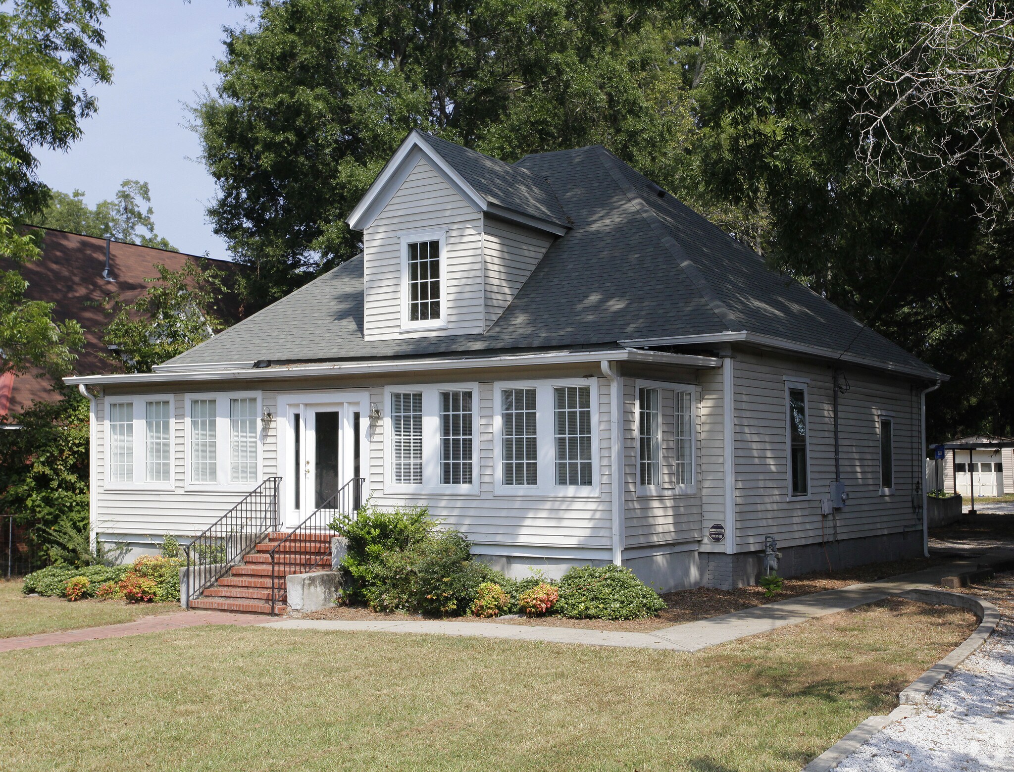220 Lanier Ave, Fayetteville, GA à vendre Photo de l’immeuble– Image 1 sur 3