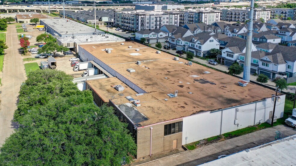 7200 Wynnpark Dr, Houston, TX à louer - Photo de l’immeuble – Image 3 sur 6