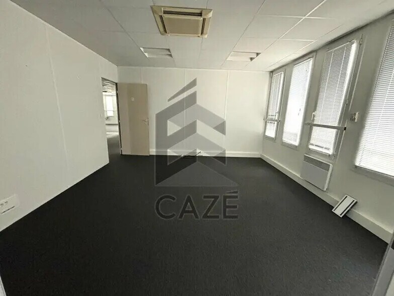 Bureau dans Bordeaux à vendre - Photo intérieure – Image 1 sur 4