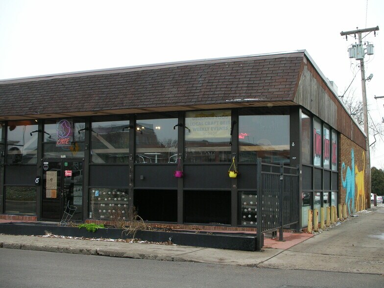 1801 W University Ave, Muncie, IN à louer - Photo de l’immeuble – Image 1 sur 1