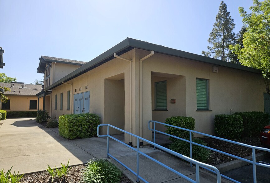 4350-4400 Marconi Ave, Sacramento, CA à louer - Photo de l’immeuble – Image 2 sur 5