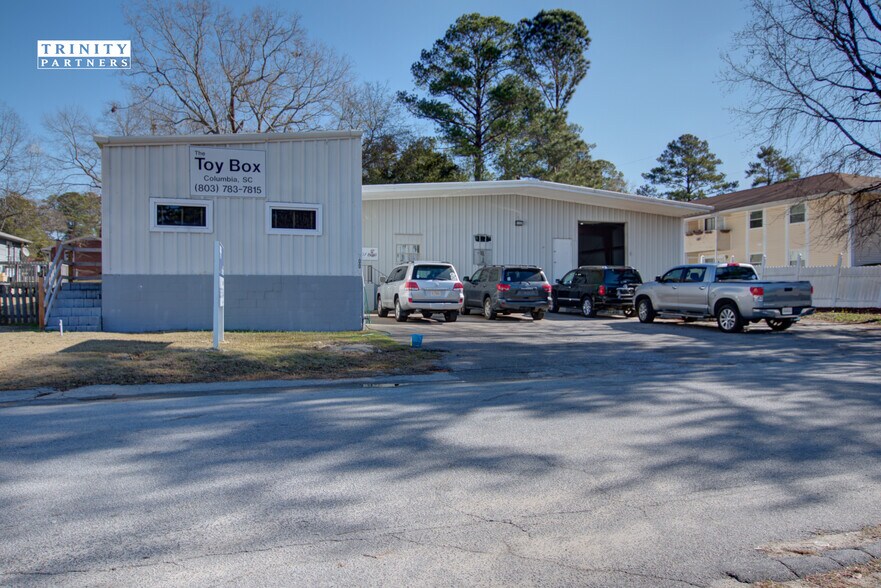 7008 Eugene St, Columbia, SC à vendre - Photo de l’immeuble – Image 1 sur 6