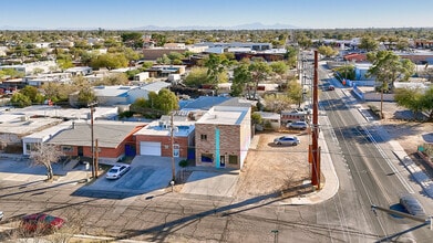 3702 E Hardy Dr, Tucson, AZ à louer Photo de l’immeuble– Image 2 sur 39