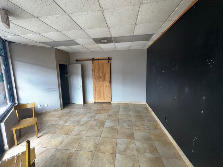 1750 Lee Rd, Lithia Springs, GA à louer - Photo de l’immeuble – Image 2 sur 9