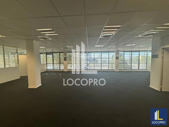 Plus de détails pour Bureau à louer