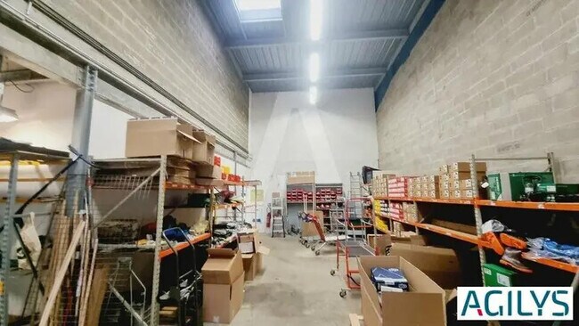 Plus de détails pour 32 Avenue Des Pépiniéres, Fresnes - Local d'activités à louer