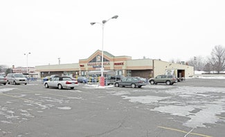Plus de détails pour 18801 E Nine Mile Rd, Eastpointe, MI - Local commercial à louer