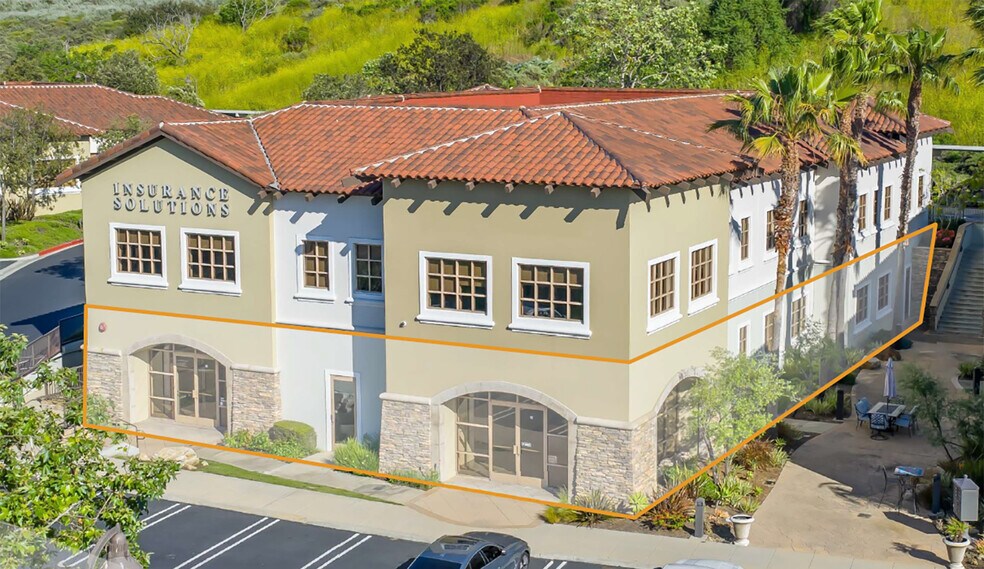 33302 Valle Rd, San Juan Capistrano, CA à vendre - Photo principale – Image 1 sur 6