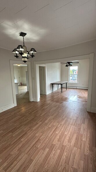 932 Lisbon St, Lewiston, ME à vendre - Photo de l’immeuble – Image 2 sur 37