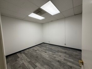 6040 Camp Bowie Blvd, Fort Worth, TX à louer Photo intérieure– Image 2 sur 6