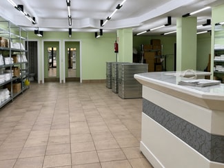 Plus de détails pour Local commercial à louer