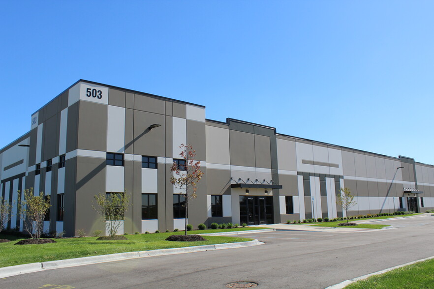 503 E. 98th Ave., Merrillville, IN à louer - Photo de l’immeuble – Image 2 sur 4