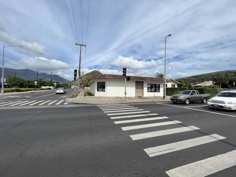 85-970 Farrington Hwy, Waianae, HI à louer - Photo de l’immeuble – Image 3 sur 6