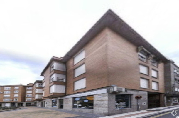 Immeuble residentiel dans Getafe, Madrid à vendre - Photo principale – Image 1 sur 1