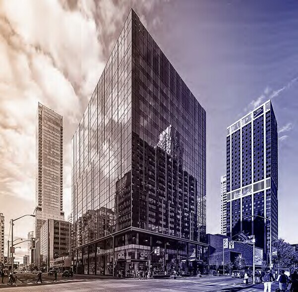 60 Bloor St W, Toronto, ON à louer - Photo de l’immeuble – Image 1 sur 30