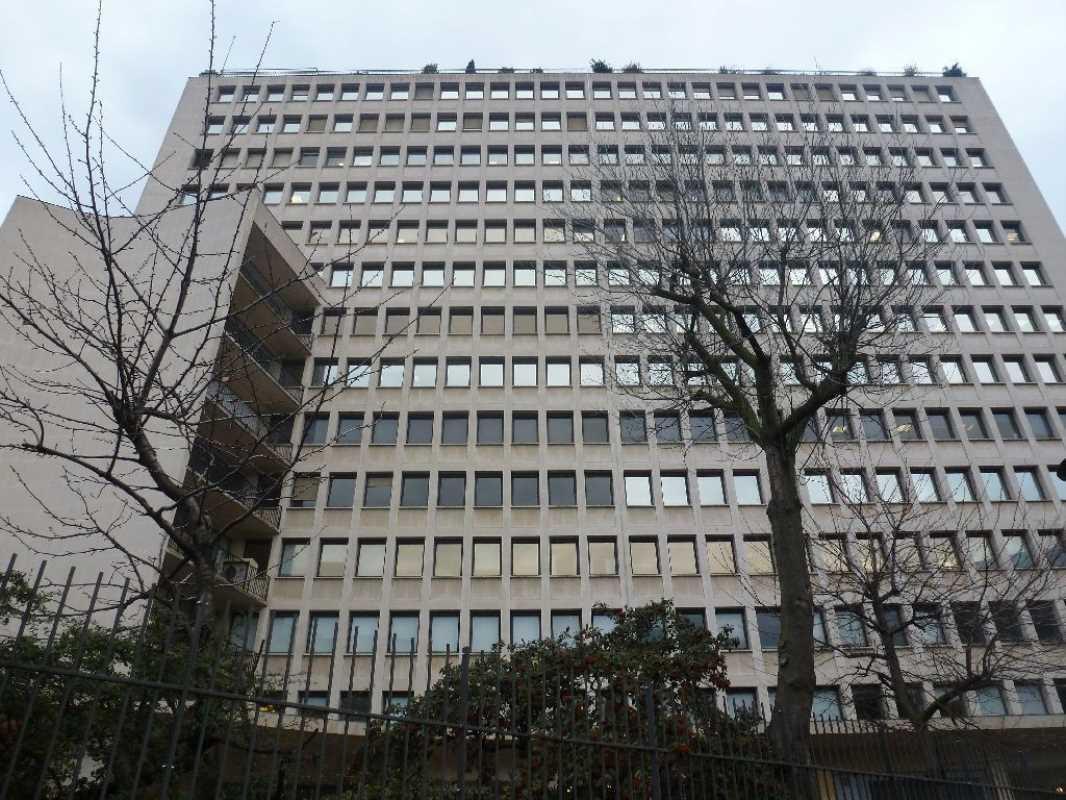 Local d’activités dans Paris à louer Photo de l’immeuble– Image 1 sur 16