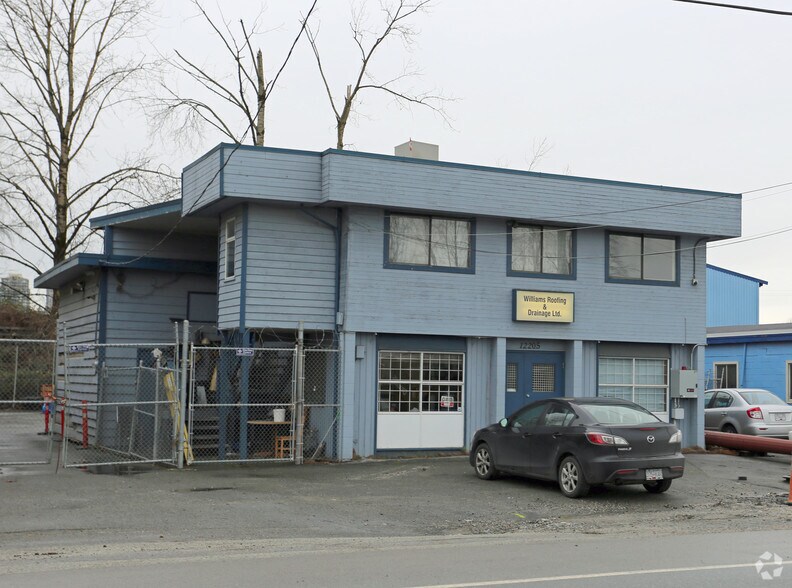12205 116th Ave, Surrey, BC à vendre - Photo de l’immeuble – Image 3 sur 7
