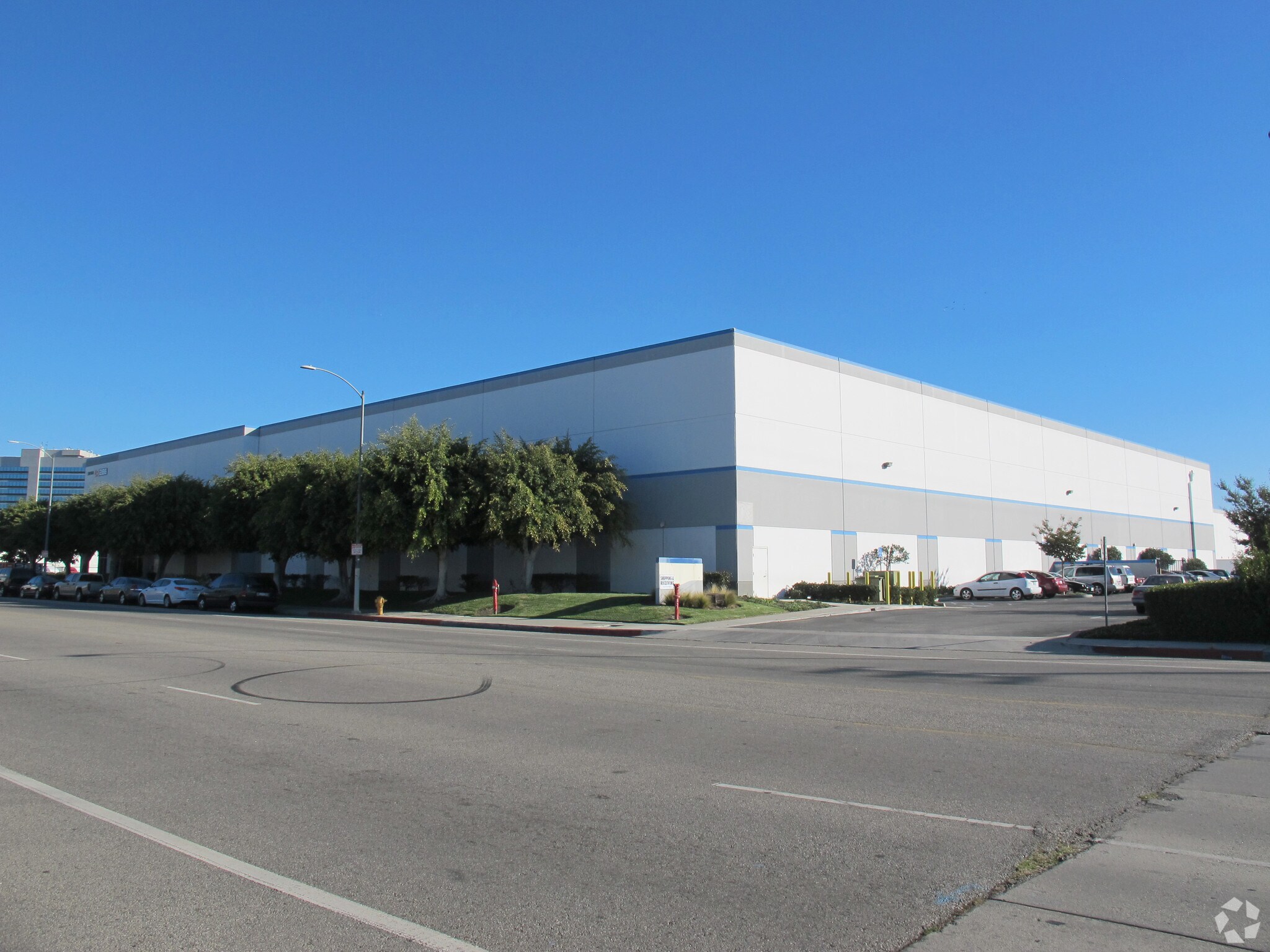 20100-20102 S Vermont Ave, Torrance, CA à louer Photo principale– Image 1 sur 13