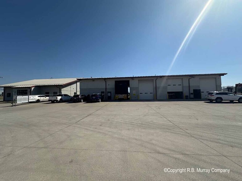 2160 N Burton Ave, Springfield, MO à louer - Photo de l’immeuble – Image 3 sur 20