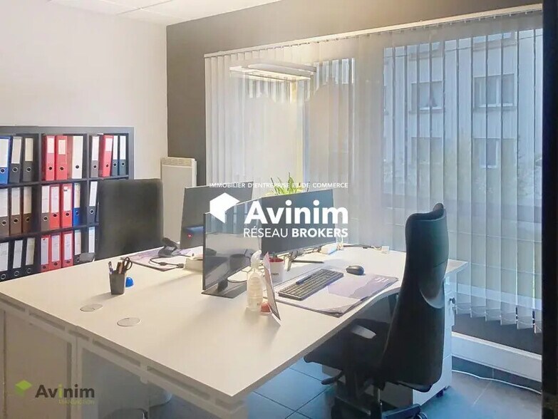 Bureau dans Remiremont à louer - Photo de l’immeuble – Image 3 sur 10