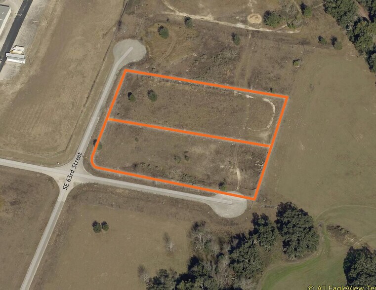 7795 SE 63rd Ct, Ocala, FL à vendre - Photo de l’immeuble – Image 2 sur 5